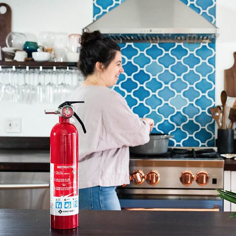 Kitchen Fire Safety Do's and Don'ts